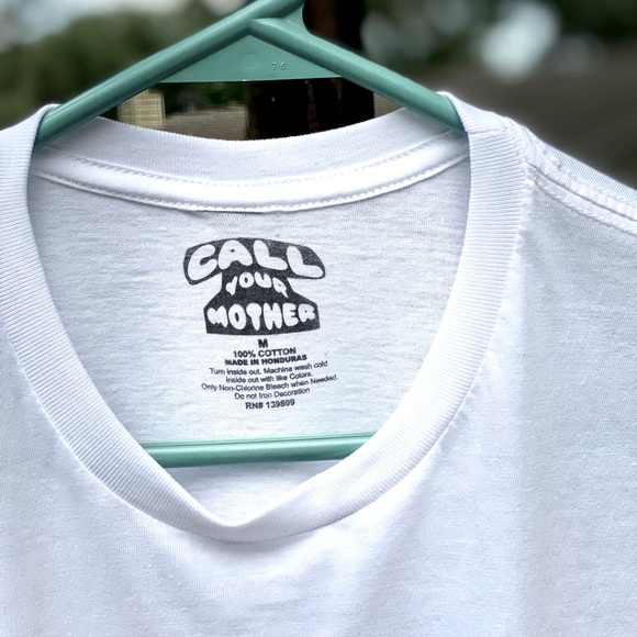 🍄 STAY WEIRD - Call Your Mother Shroom Tee!  NWT! 🍄 - Picture 4 of 6